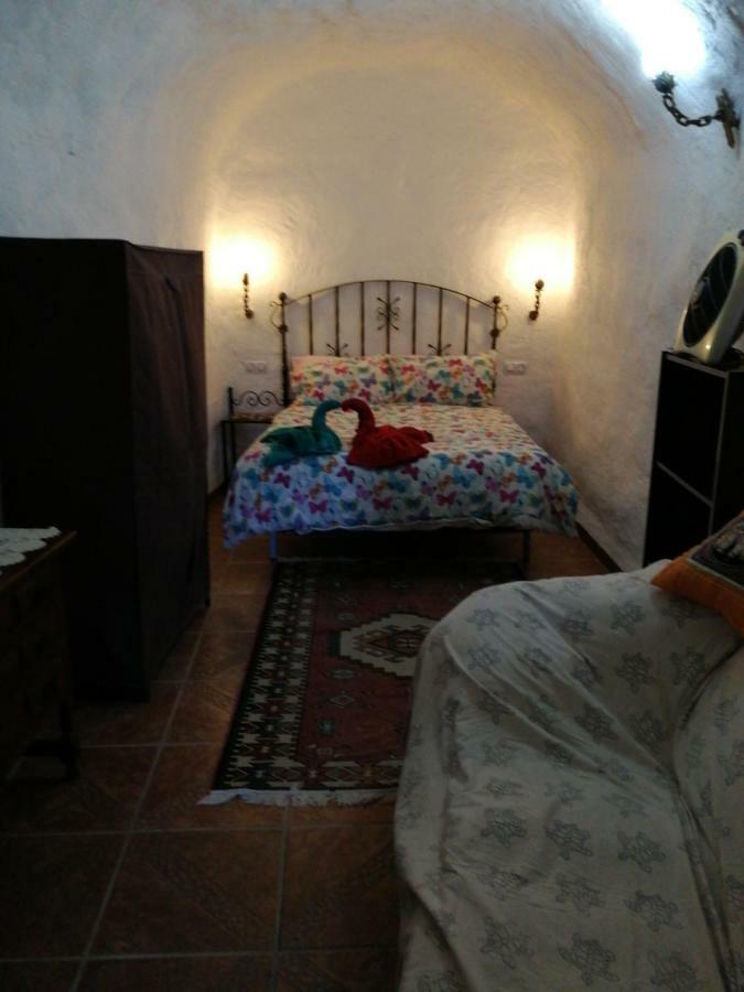 Cueva Peralta Villa Cortes de Baza Buitenkant foto